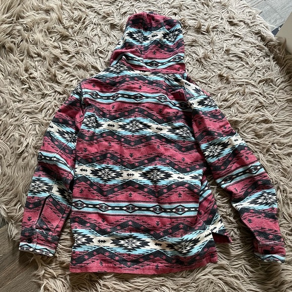 Faherty Flannel Hoodie. Size Medium. Standard fit - Picture 3 of 6